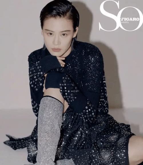 玫瑰花侧面发型怎么剪？手把手教你打造完美发型！